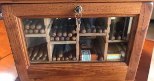 CANTINETTA PORTA SIGARI di lusso CEDRELLA SUD AMERICA con predisposizione per Igrometro