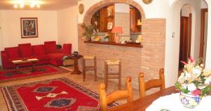 Sgabello-bar-legno